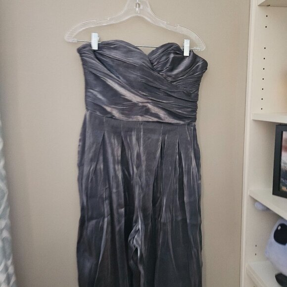 by Anthropologie 8 Pewter Ruched Strapless Shine Jumpsuit Holiday - Picture 5 of 7